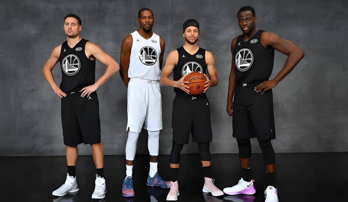 包含谁能阻挡勇士？四巨头合力夺胜的词条