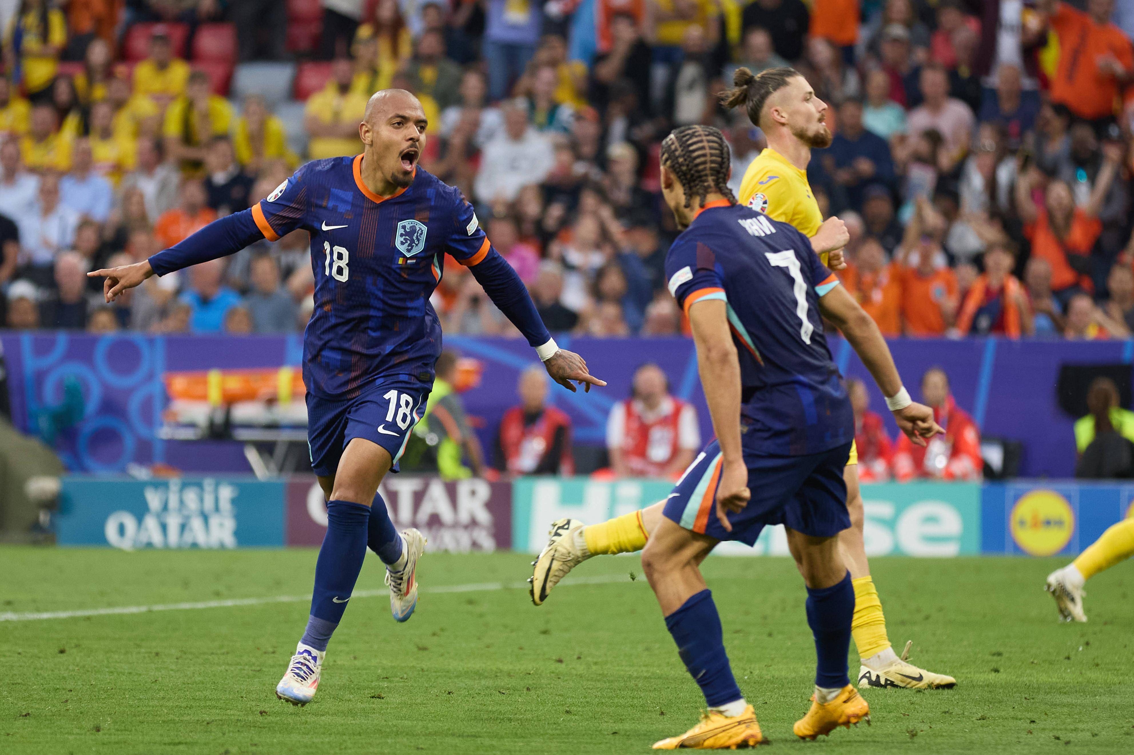 荷兰客场大胜拉脱维亚，实现三连胜