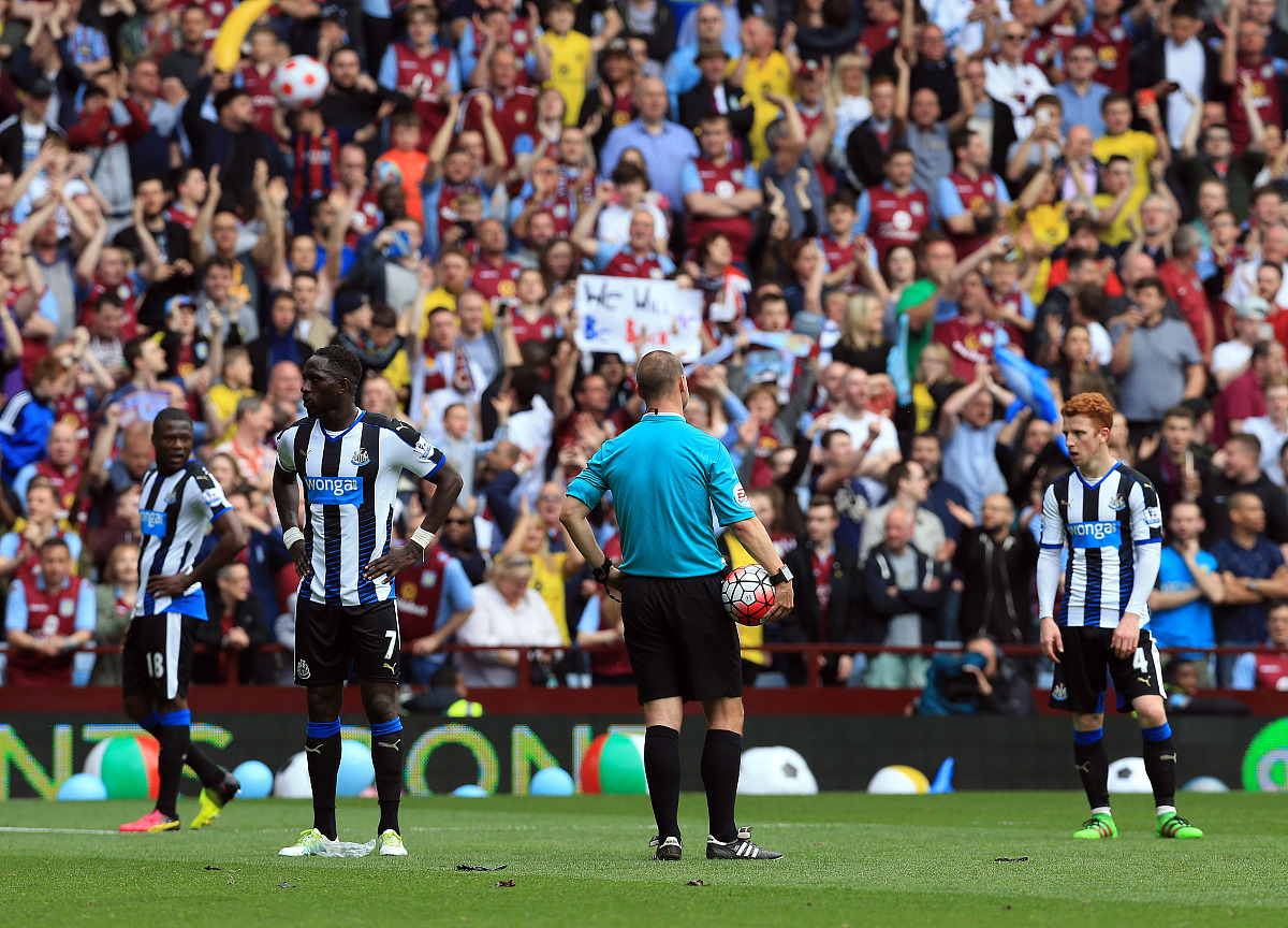 包含拉齐奥拼尽全力，成功逆转比赛的词条