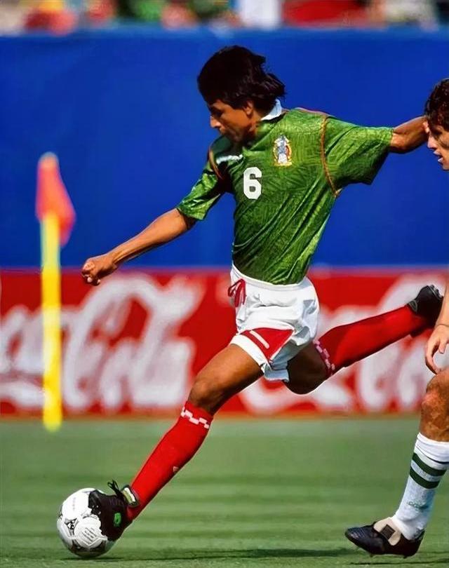 墨西哥女足豪取胜利,晋级半决赛 墨西哥女足豪取胜利,晋级半决赛