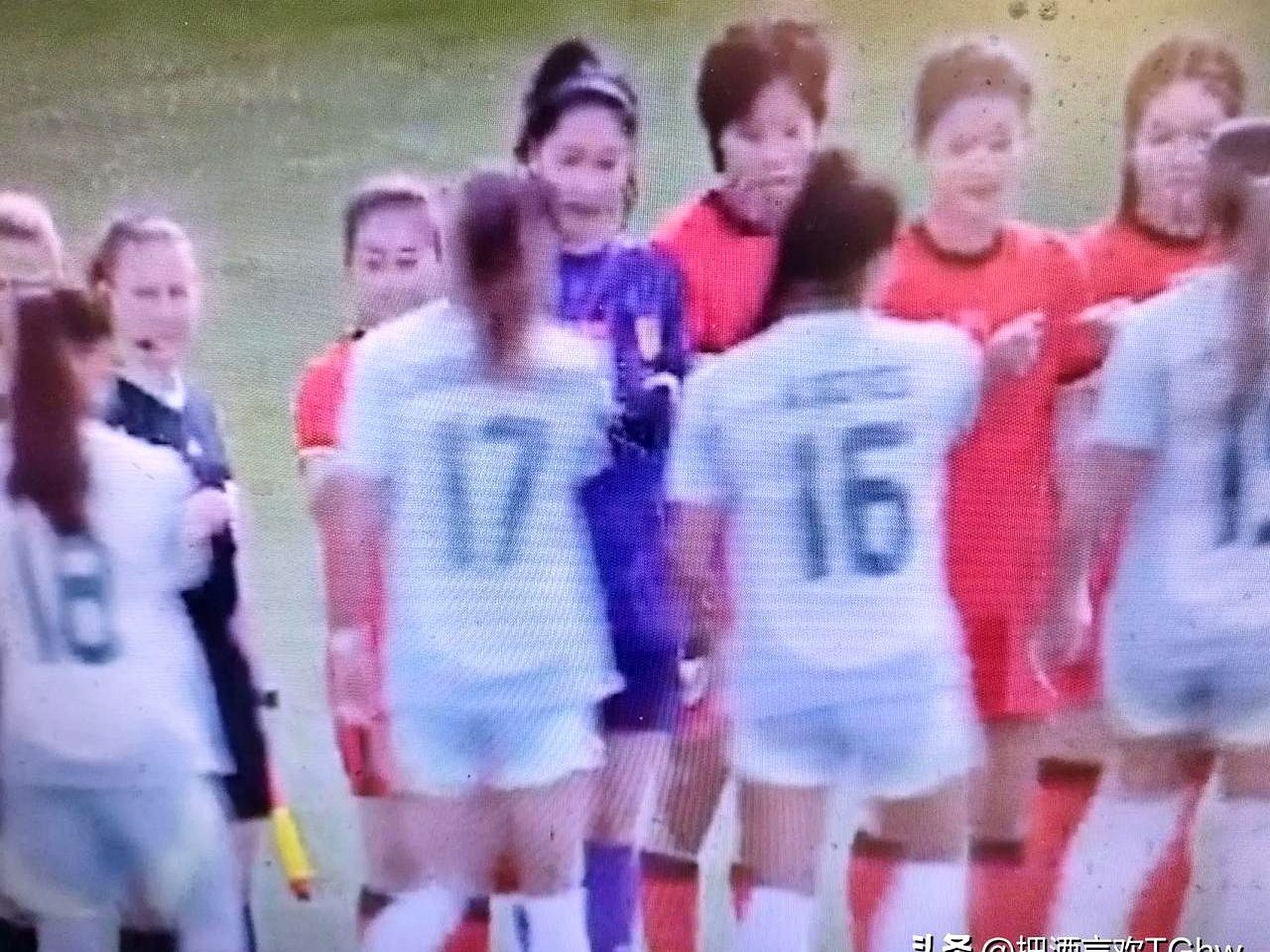 墨西哥女足豪取胜利,晋级半决赛 墨西哥女足豪取胜利,晋级半决赛