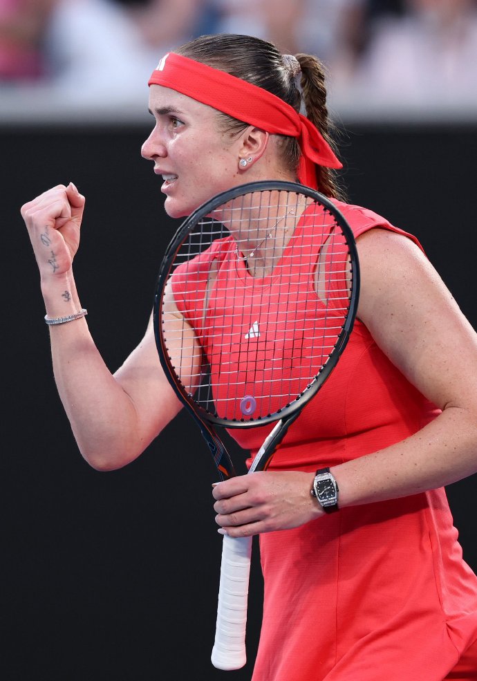 欧洲女将破记录夺冠，迅速崛起