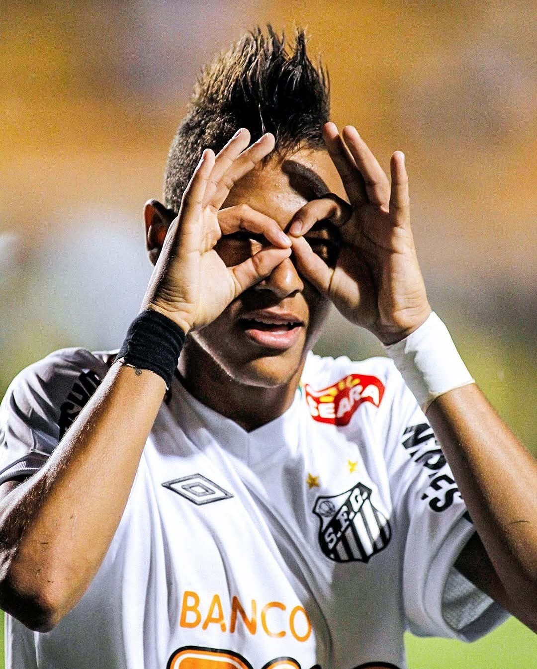 关于内马尔在世界杯中绝杀意大利，热议不断的信息