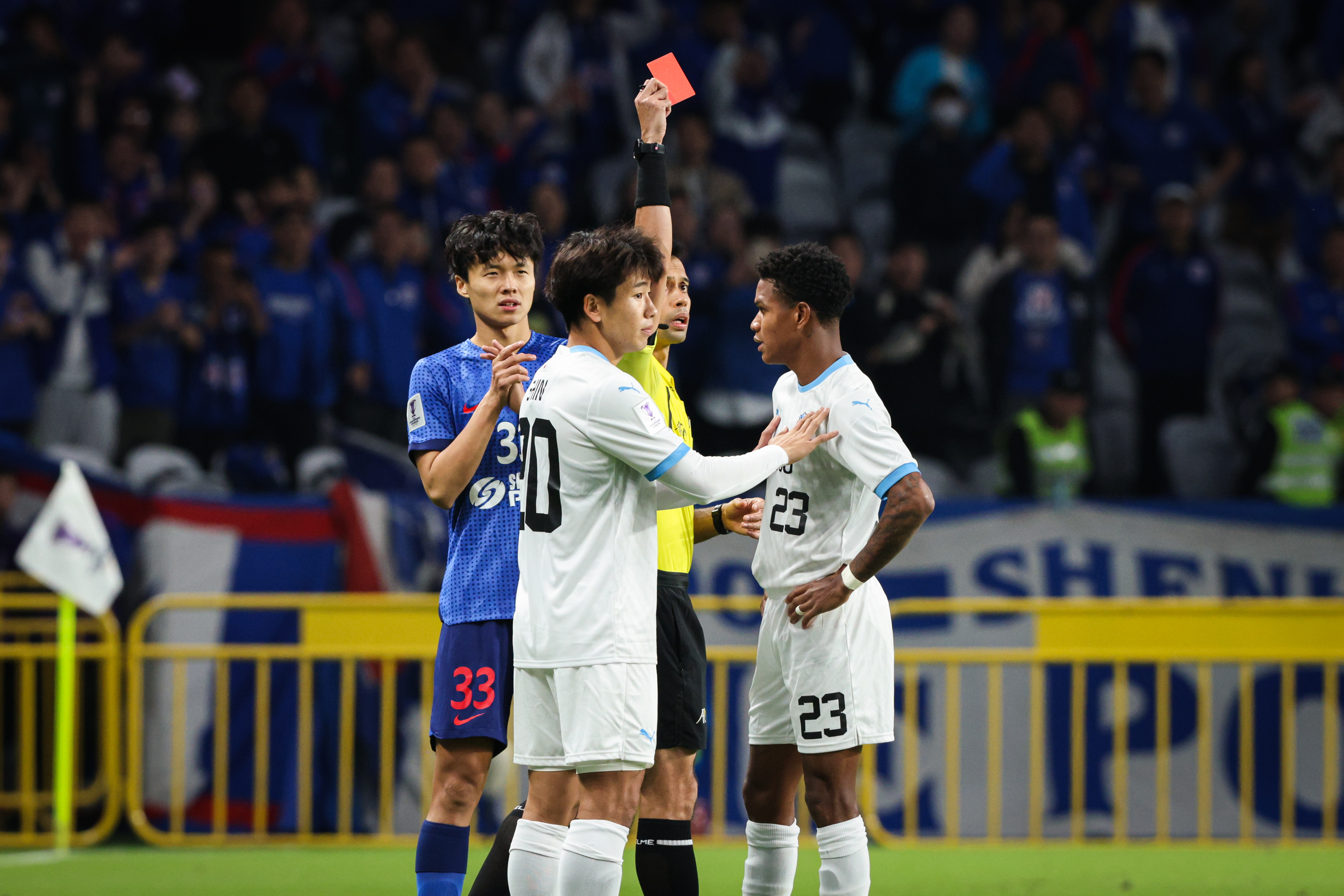 关于2021年亚冠联赛进入关键阶段，川崎前锋和河南建业晋级16强的信息