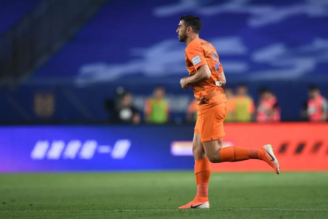 防线坚固，反击战术取得成功