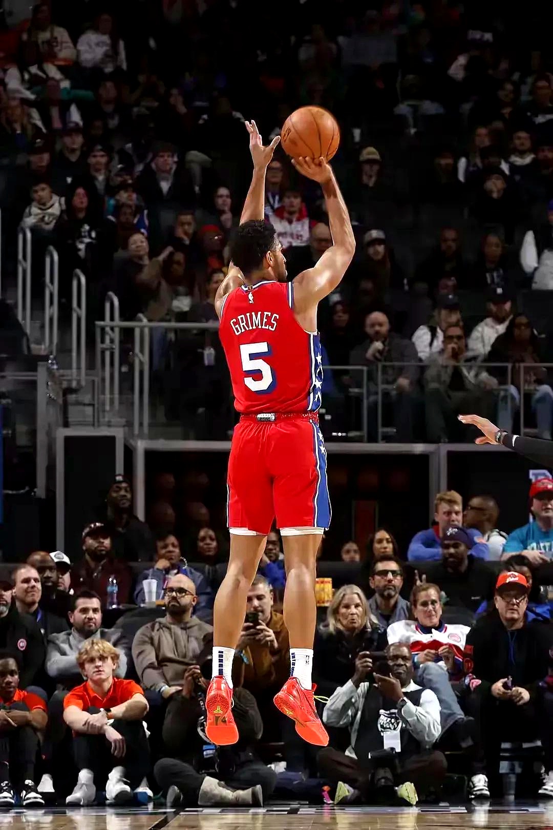 勇士主场惨败独行侠，优势31分惨失的简单介绍