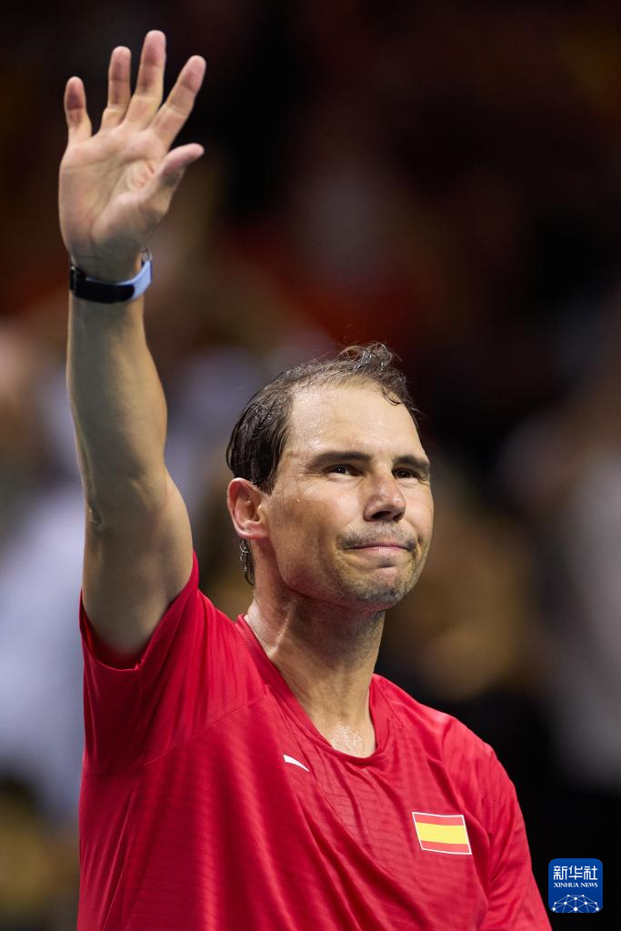 拉沃尔杯碾压年终总决赛，纳达尔惊艳四座