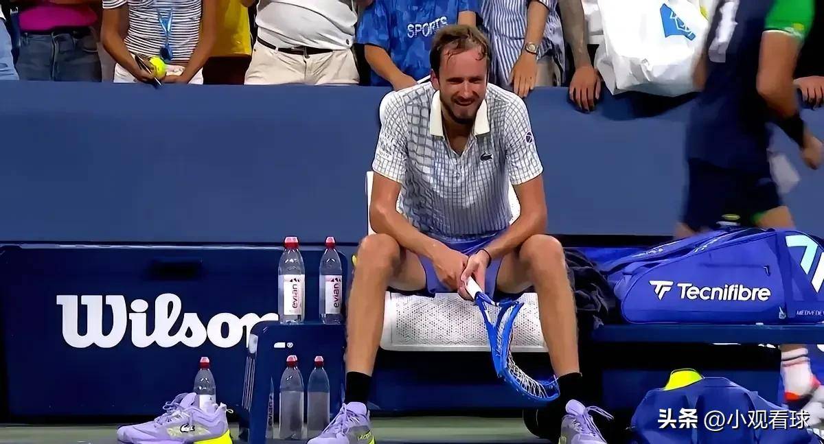 年终总决赛翻盘美网，梅德韦杰夫点燃赛场