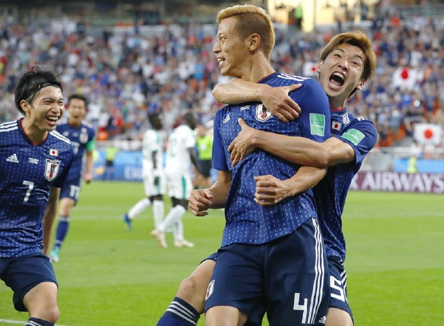 英格兰队险胜波兰队，梁靖崑扛起全队