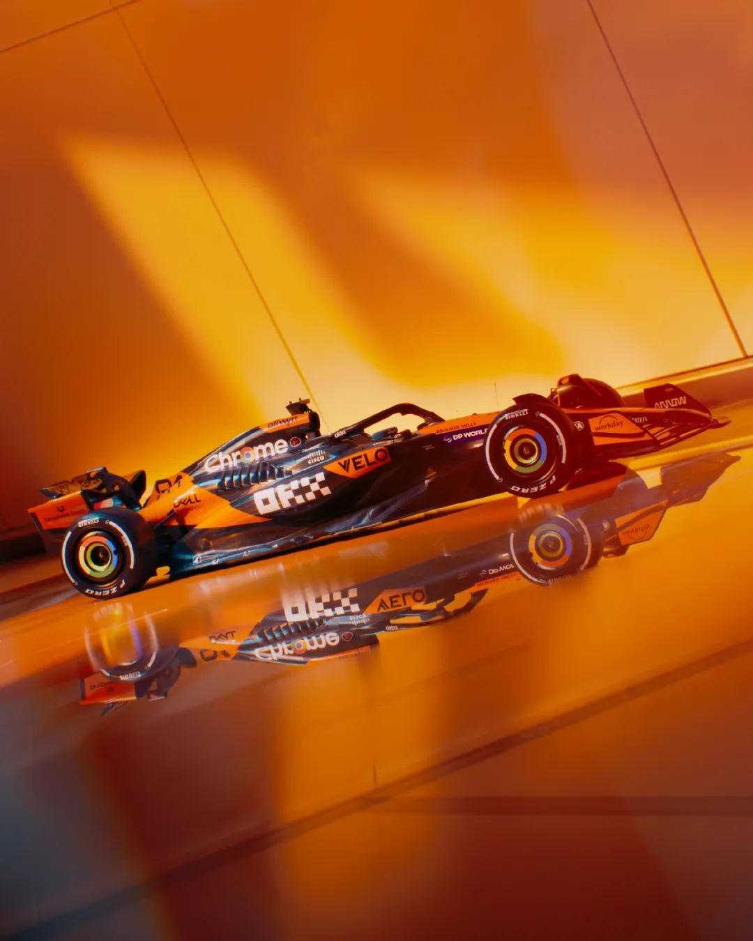 哈斯车队鏖战索伯车队,勒克莱尔点燃赛场 哈斯车队鏖战索伯车队,勒克莱尔点燃赛场