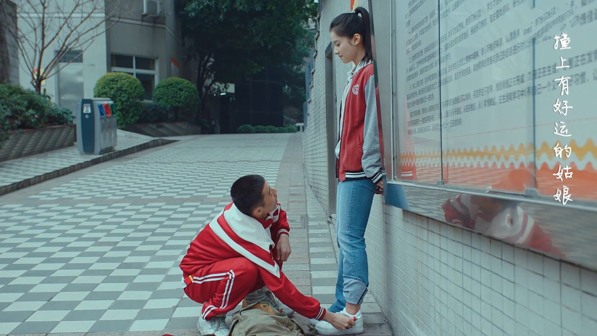 从配角到主角，贝恩用钢铁之躯击穿质疑