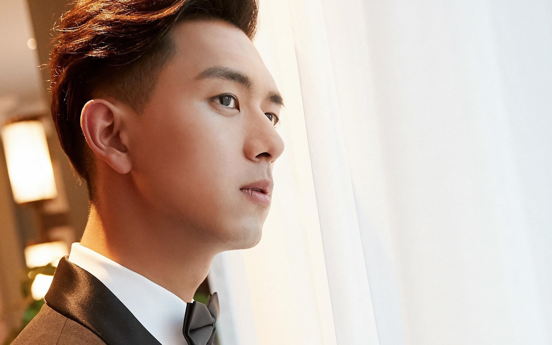 赛道争锋与球场争雄,新赛季F1揭幕战与火箭胜勇士的双重奏