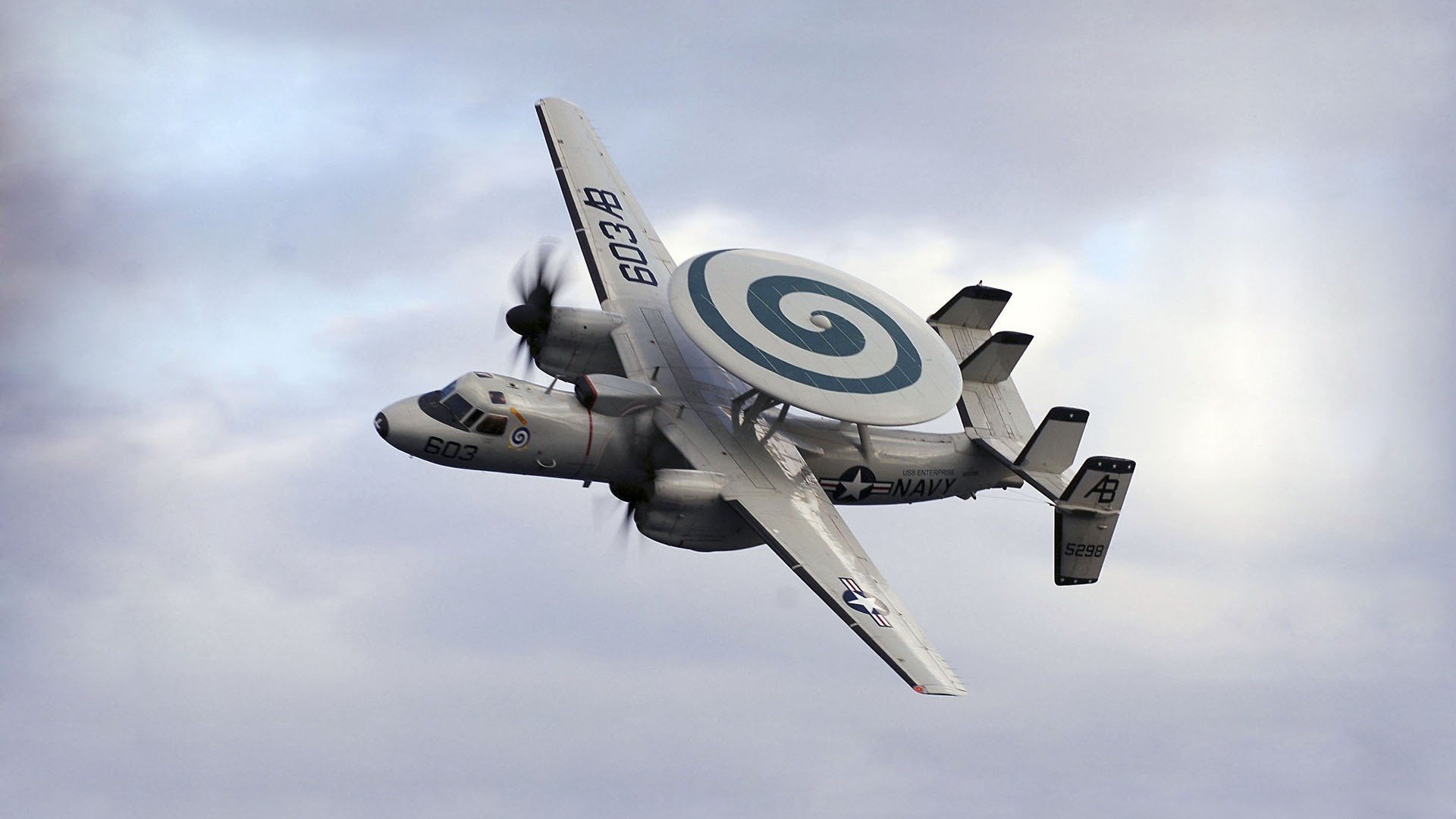 撕裂与重塑，西亚卡姆如何用关键先生的一刀，终结湖人活塞时代的碰撞美学