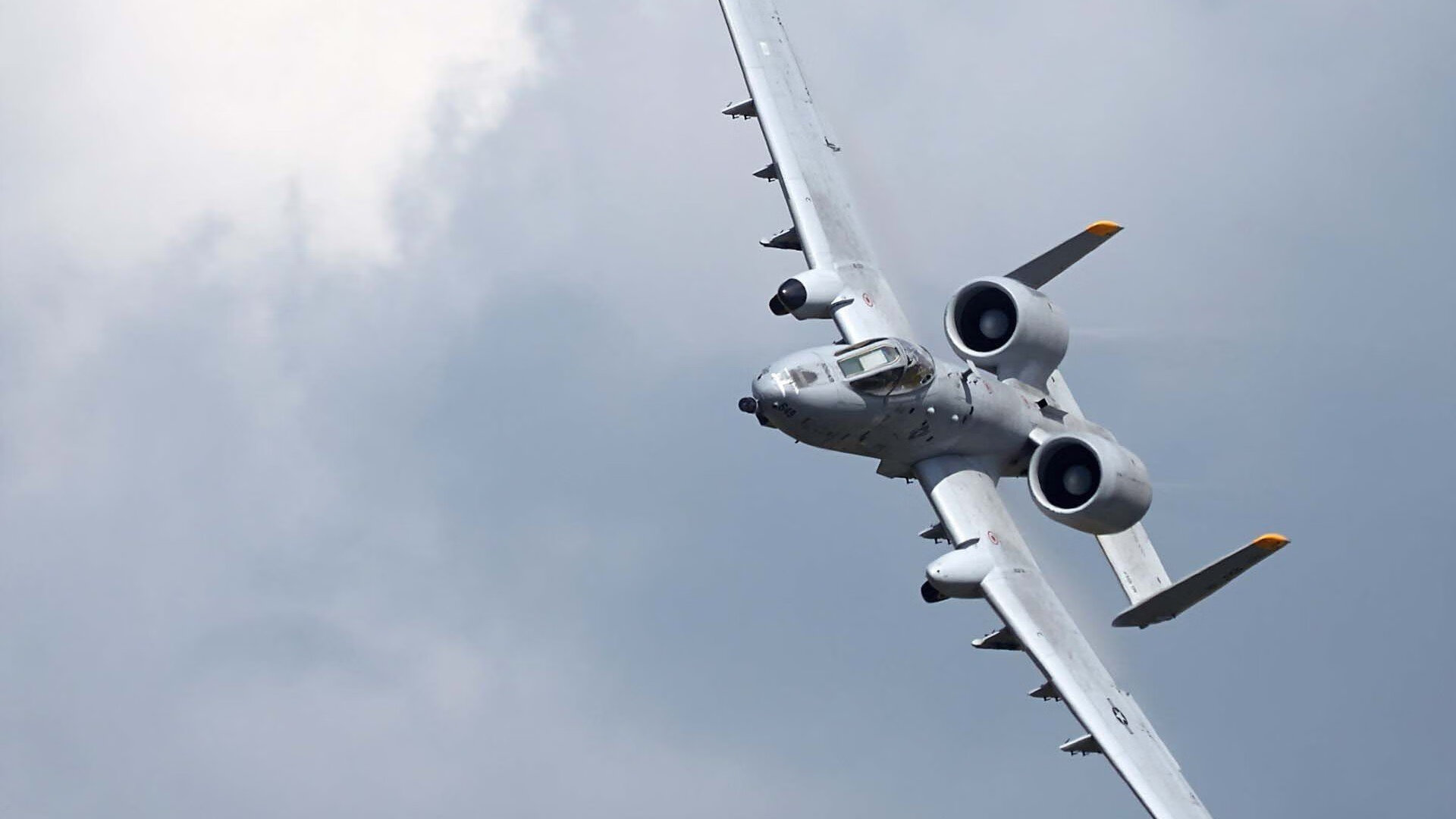 贝恩化身魔术师，鹈鹕撕裂雄鹿防线，一场狂胜背后的关键先生密码