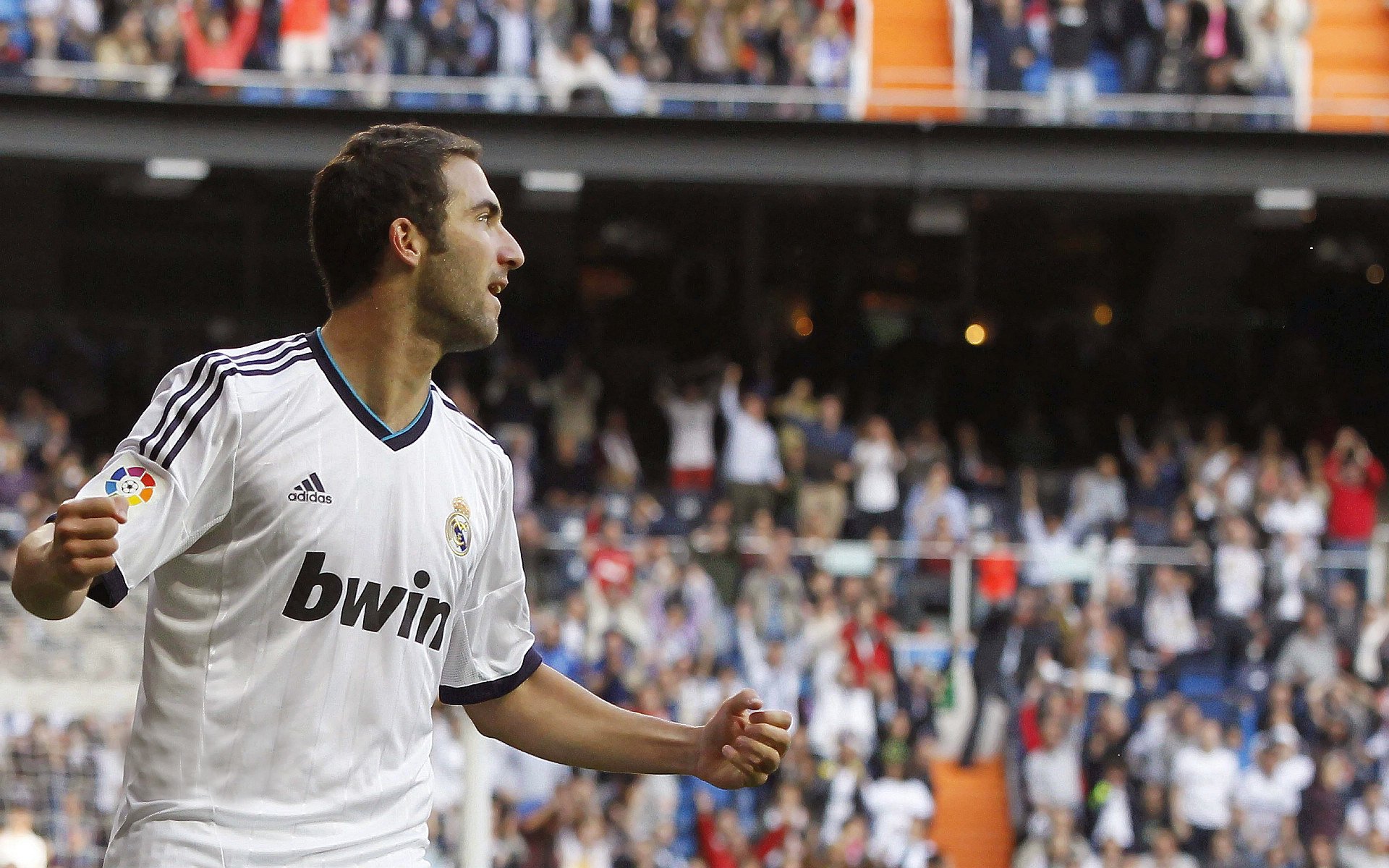 极速心跳与0.9秒，两个平行世界里，冠军最后的震颤