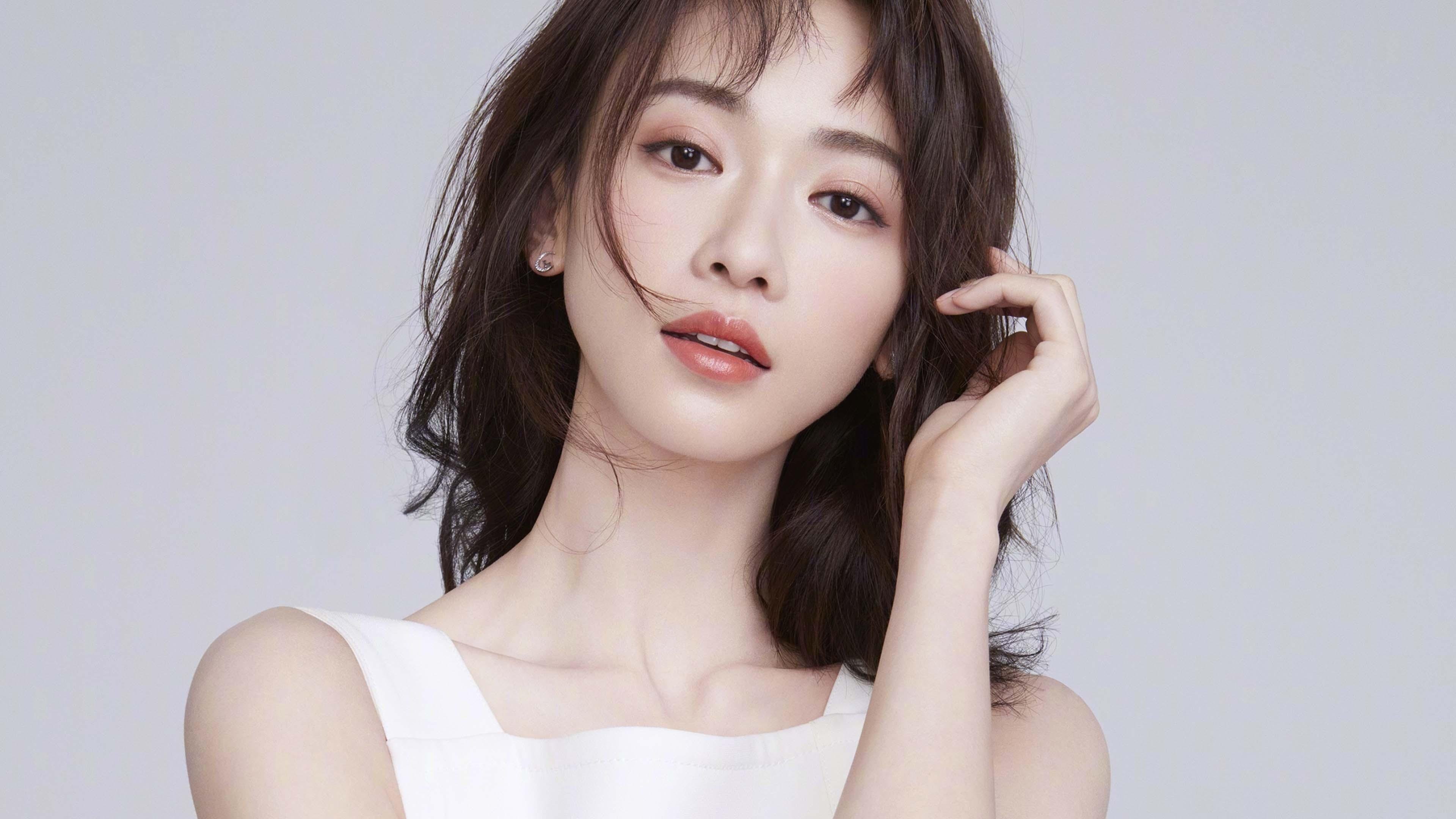 篮球场与赛车场的双重奏，上海队闯关与戈贝尔的速度统治