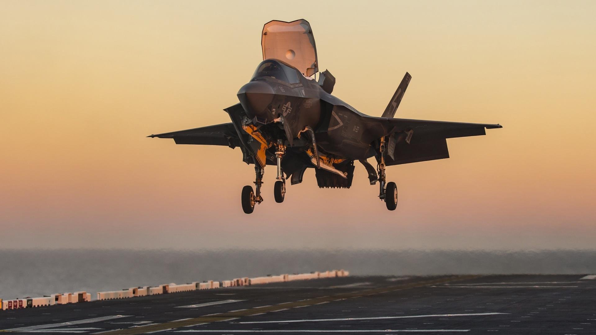 中北美崛起！世界排名争夺焦点战洪都拉斯扳倒希腊，国际足坛暗流涌动